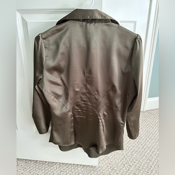 Vertigo Paris Button Blouse - Picture 2 of 3